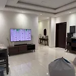 Urban Bunks Hostel - سرير في غرفة مشتركة